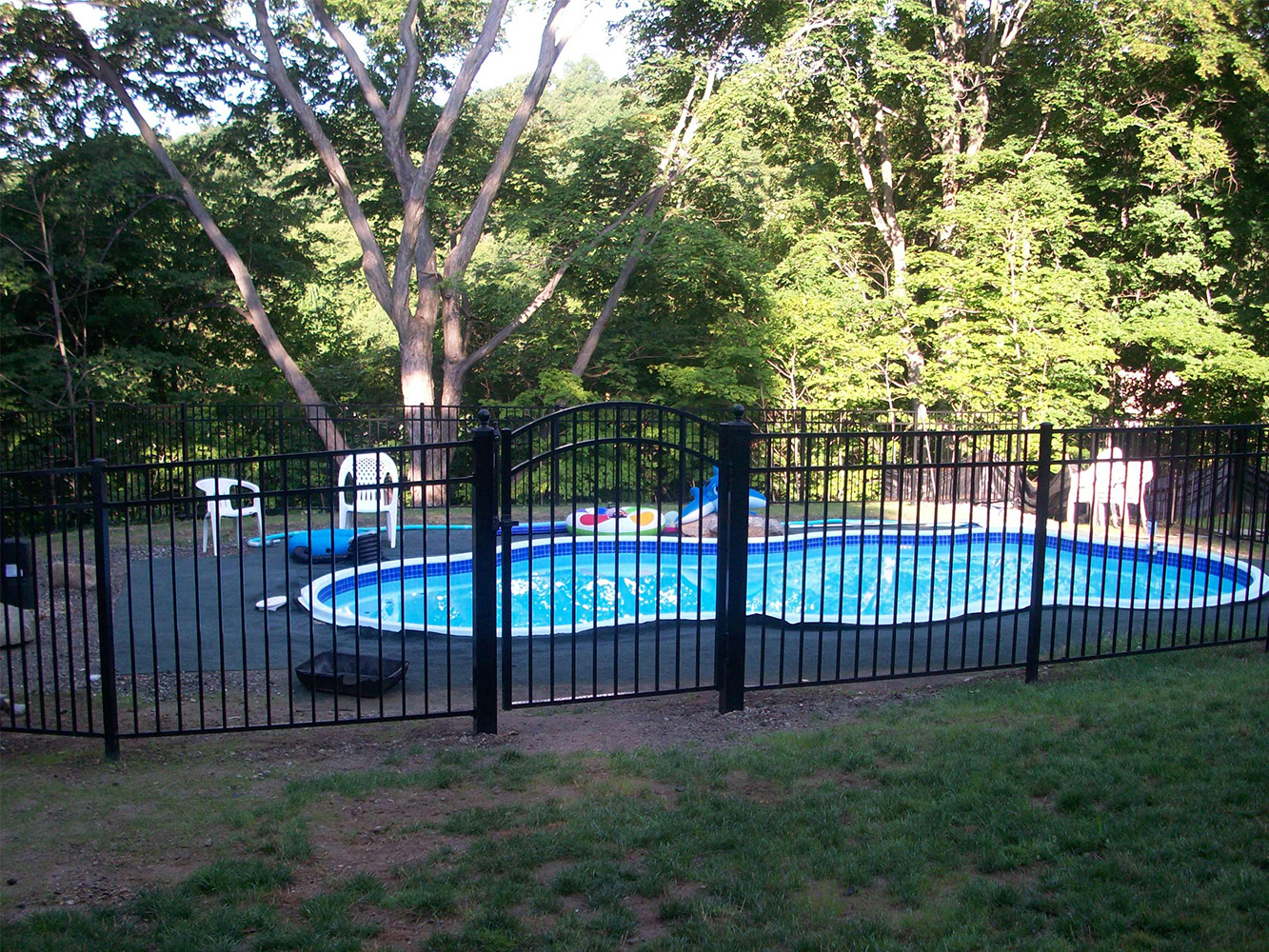 Fence Requirements For NY Pool Owners