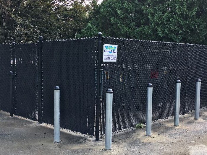 Chain Link fence - Chain Link Dumpster Enclosures style