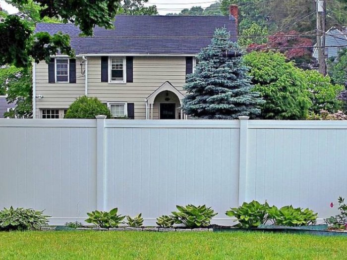 Vinyl Pool Fencing in Mahopac, New York