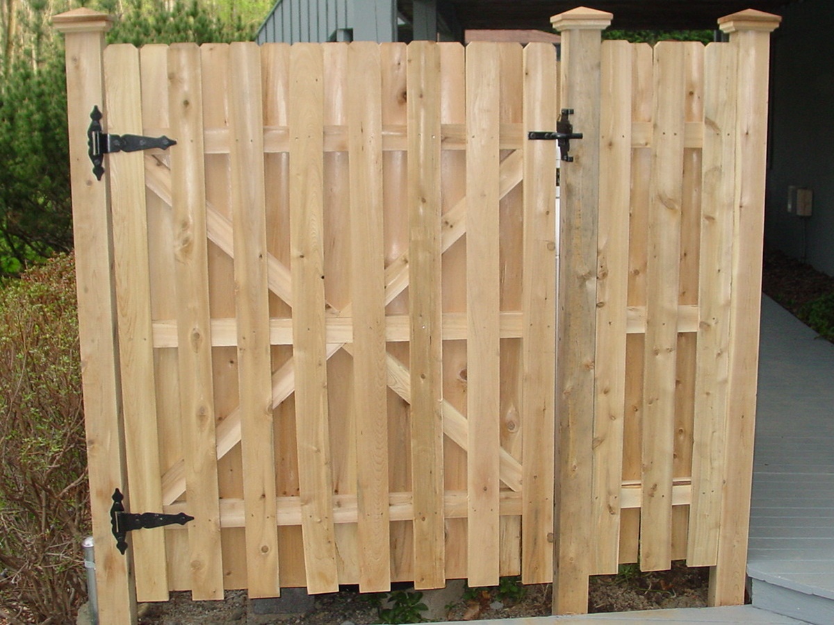 wood fence - Cedar Board on Board style