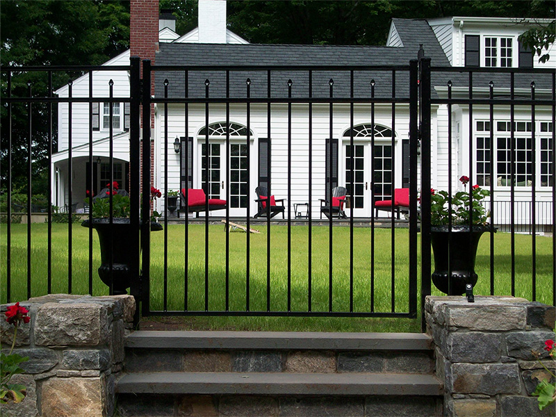 aluminum fence Bedford Corners New York