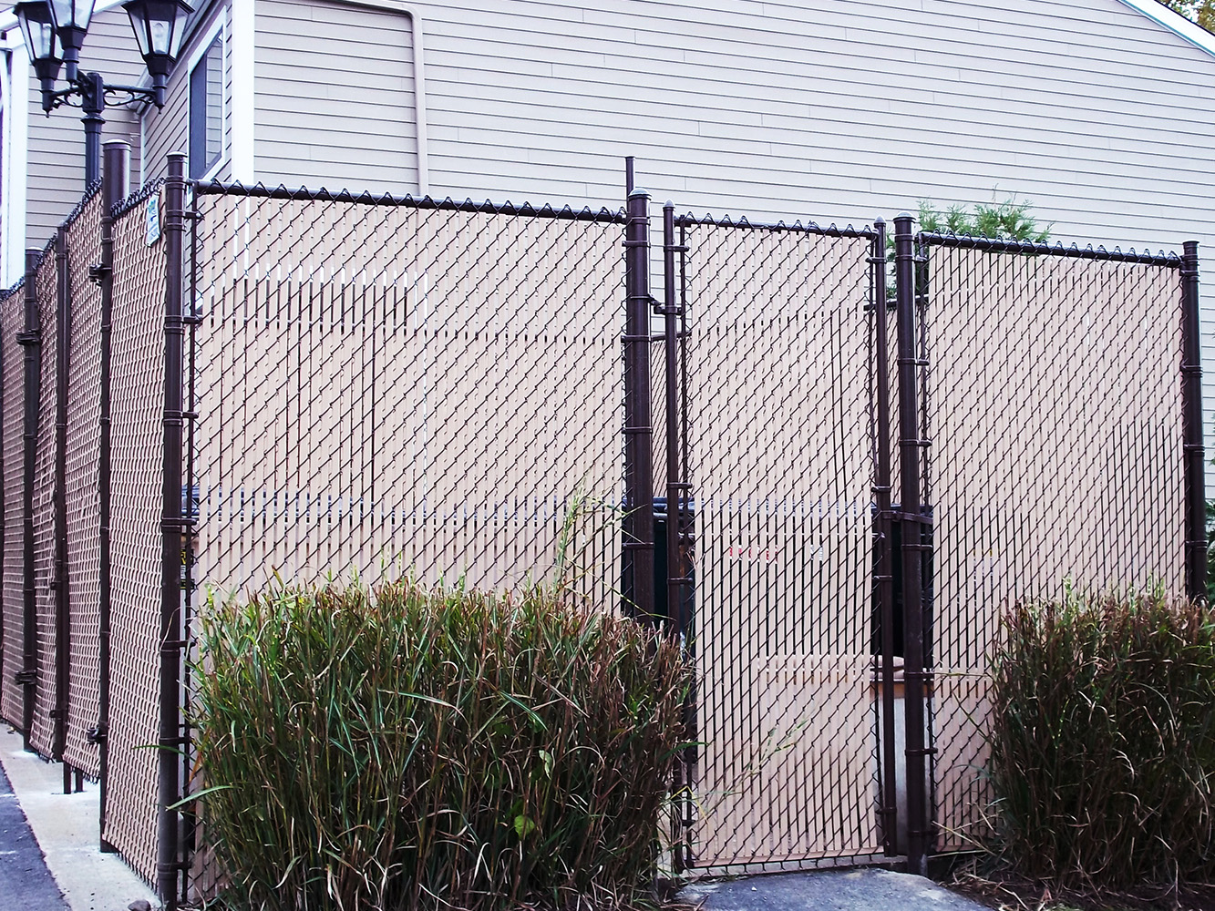 Brewster Hill New York commercial fencing company